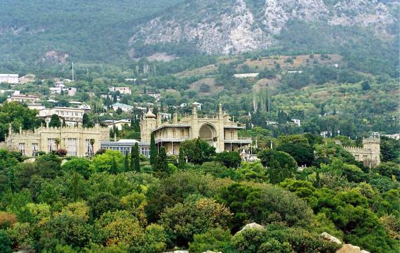 Доступный отдых вблизи Воронцовского дворца и Алупки 2024, комплекс «Парк Авеню»